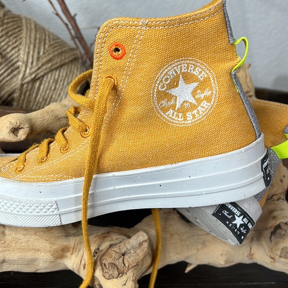 Chuck Taylor All Star Renew high top sneaker - Picture 6 of 9